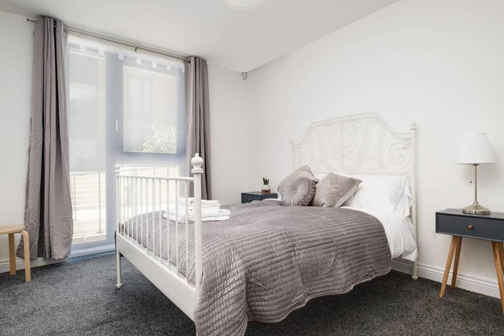 Luxury 2Bed Spacious Apartment- City Centre- Free Parking Birmingham Exterior photo